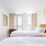 Surfside 34 Zinc